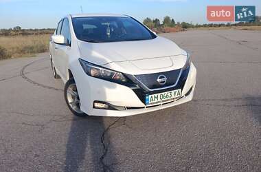 Хетчбек Nissan Leaf 2018 в Малині