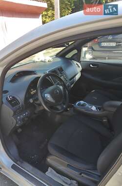 Хетчбек Nissan Leaf 2013 в Харкові