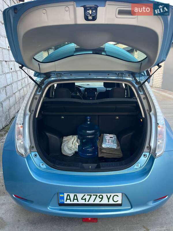 Хэтчбек Nissan Leaf 2015 в Киеве фото 9 Хэтчбек Nissan Leaf 2015 в Киеве