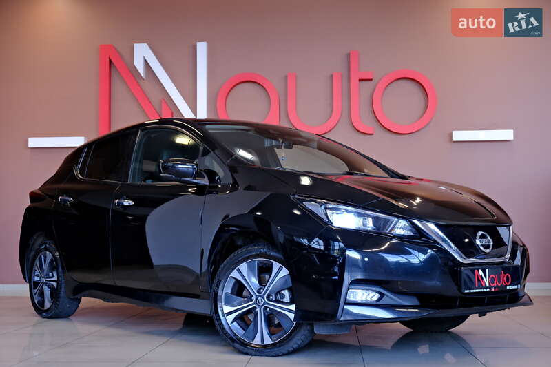 Хэтчбек Nissan Leaf 2022 в Одессе