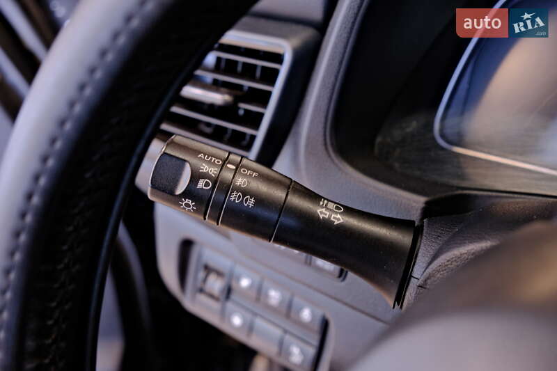 Хэтчбек Nissan Leaf 2022 в Одессе