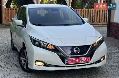 Хэтчбек Nissan Leaf 2020 в Самборе