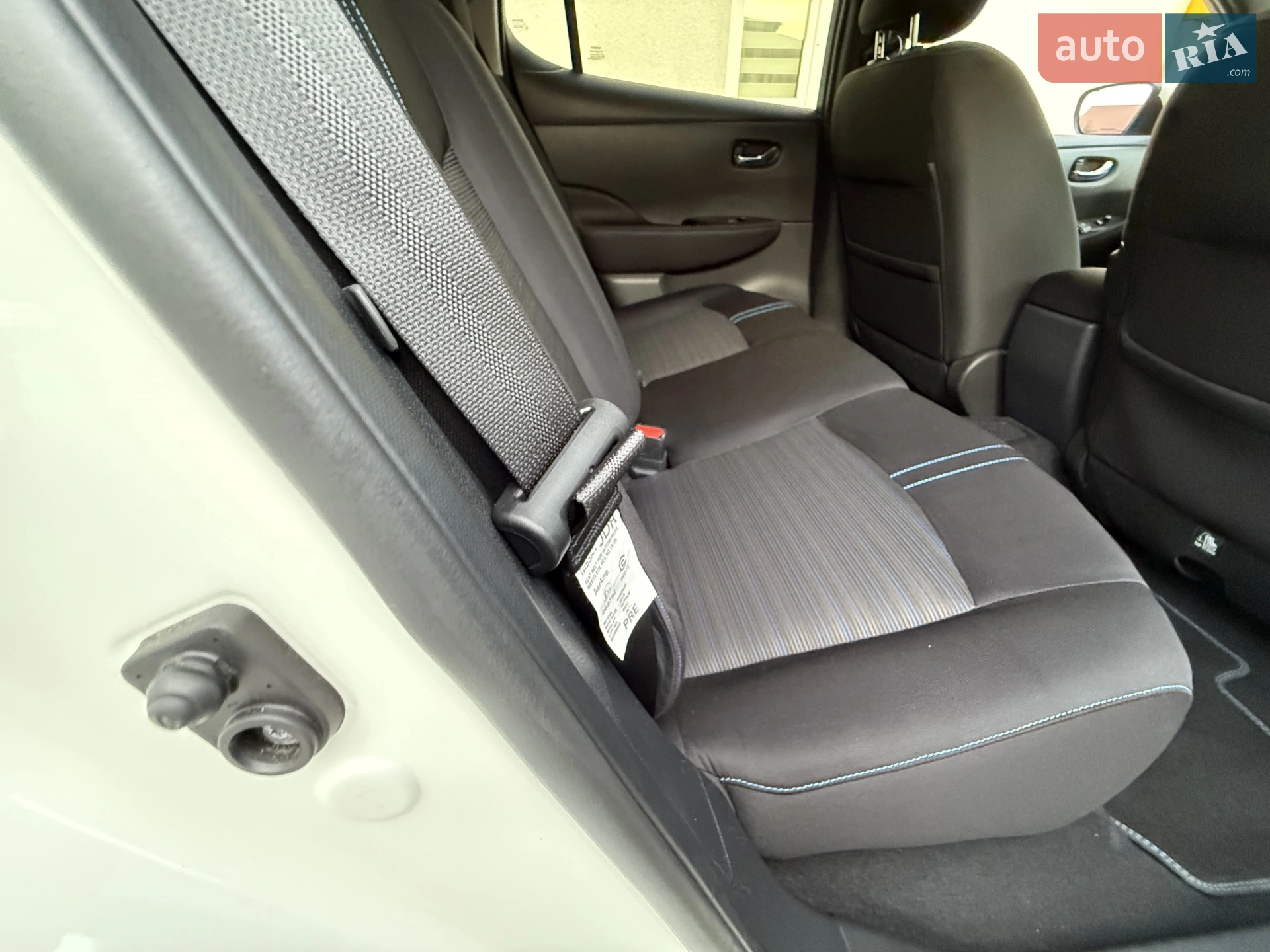 2020 Nissan Leaf - мініатюра 32