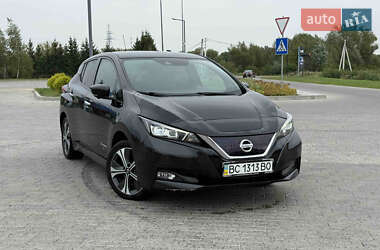 Хэтчбек Nissan Leaf 2018 в Сокале