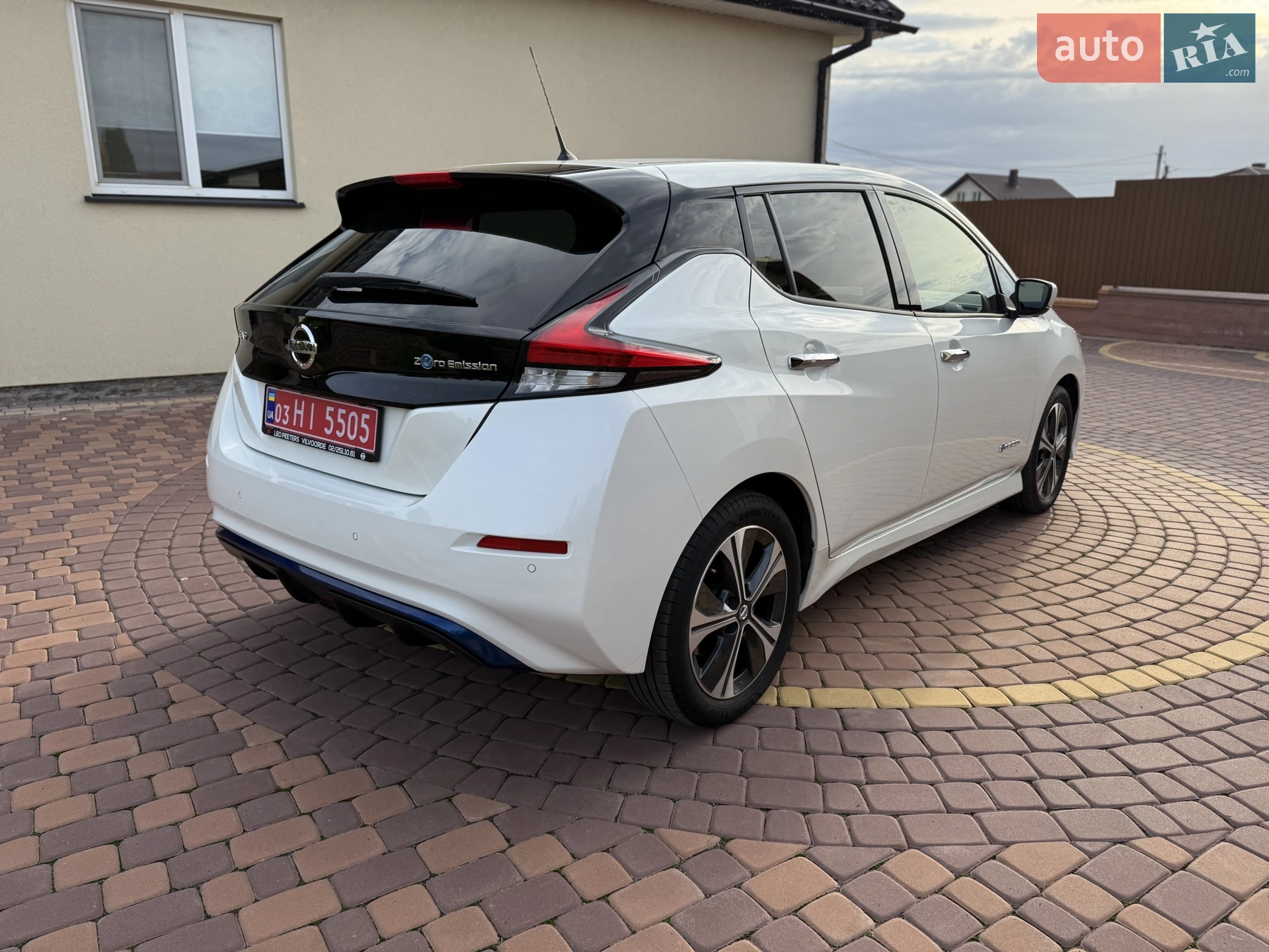 2020 Nissan Leaf - мініатюра 5