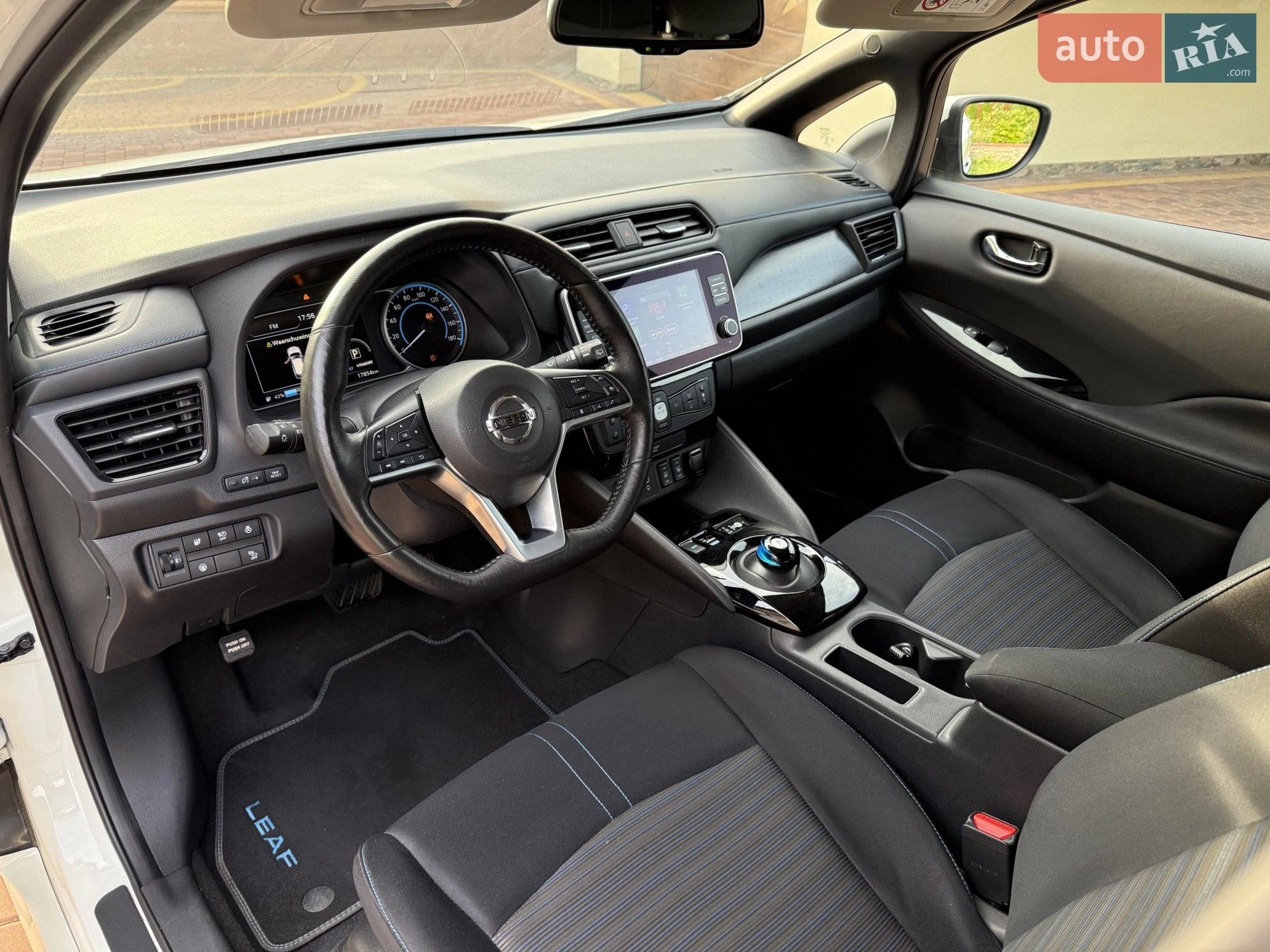 2020 Nissan Leaf - мініатюра 15