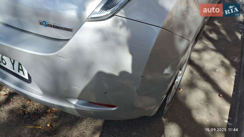 Хетчбек Nissan Leaf 2013 в Ніжині