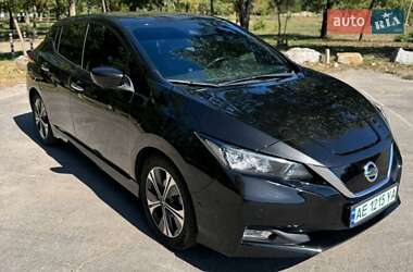 Хэтчбек Nissan Leaf 2018 в Павлограде