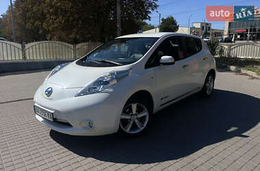 Хетчбек Nissan Leaf 2013 в Кропивницькому