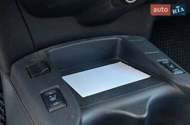 Хэтчбек Nissan Leaf 2014 в 