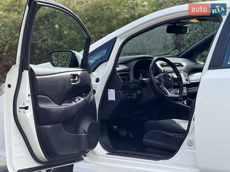 Хетчбек Nissan Leaf 2018 в Тернополі фото 40 Хетчбек Nissan Leaf 2018 в Тернополі