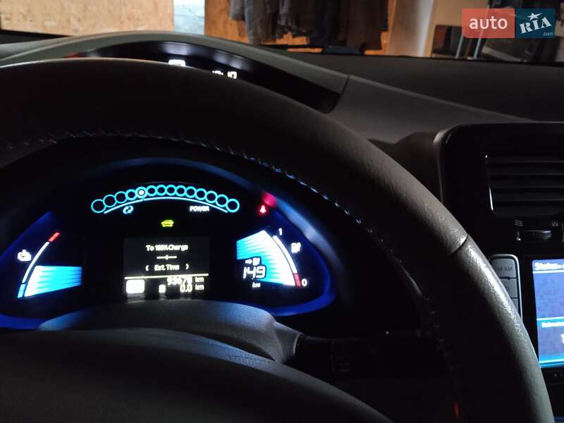 Хетчбек Nissan Leaf 2012 в Луцьку