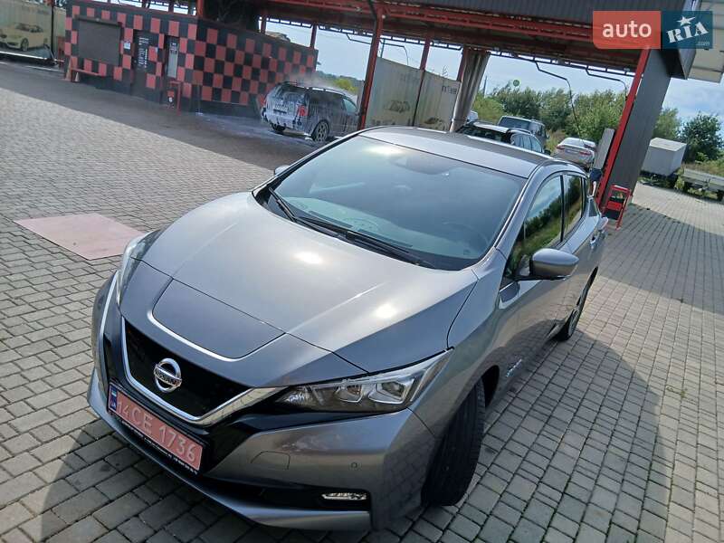 Хэтчбек Nissan Leaf 2020 в Ивано-Франковске