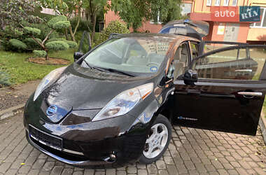 Хэтчбек Nissan Leaf 2012 в Луцке