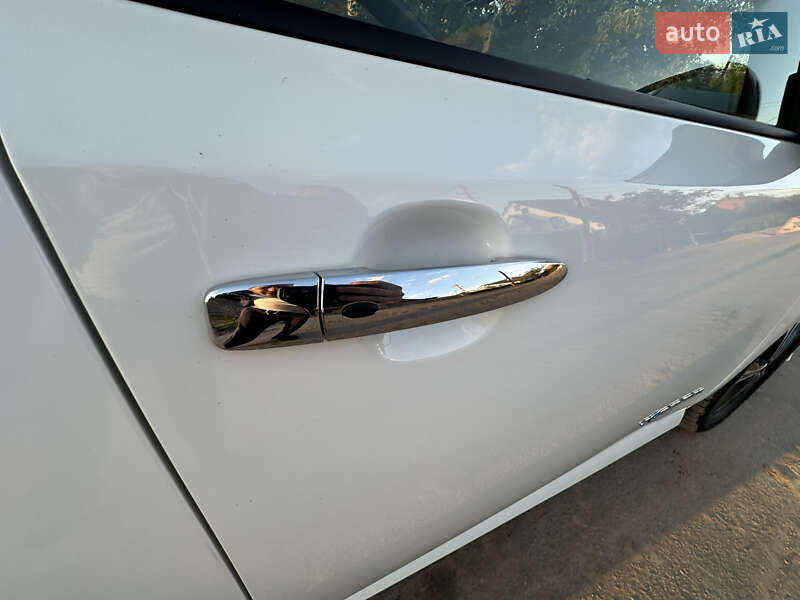 Хэтчбек Nissan Leaf 2020 в Ровно