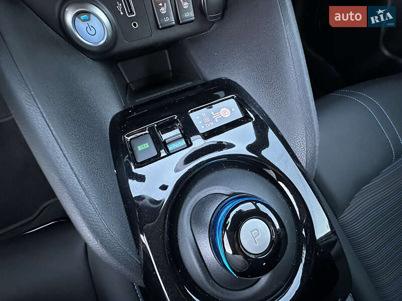 Хэтчбек Nissan Leaf 2020 в Ровно