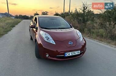 Хэтчбек Nissan Leaf 2014 в Умани