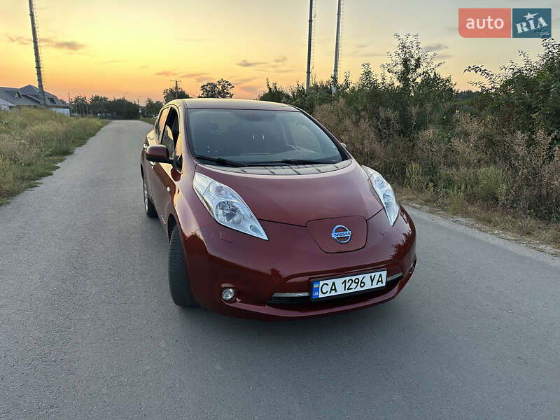 Nissan Leaf 2014