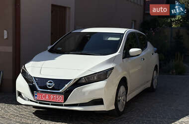 Хэтчбек Nissan Leaf 2021 в 