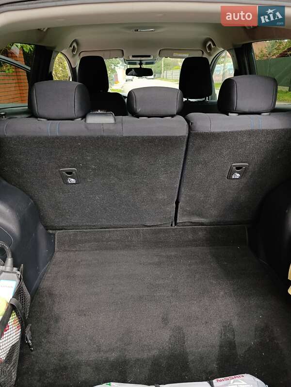 Хэтчбек Nissan Leaf 2018 в Звягеле