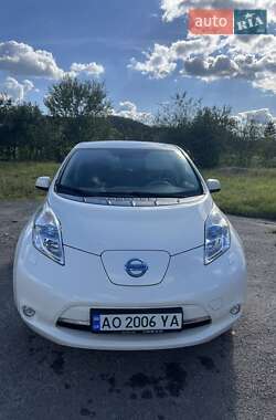 Хэтчбек Nissan Leaf 2012 в Мукачево