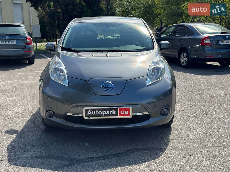 Хетчбек Nissan Leaf 2016 в Запоріжжі фото 8 Хетчбек Nissan Leaf 2016 в Запоріжжі