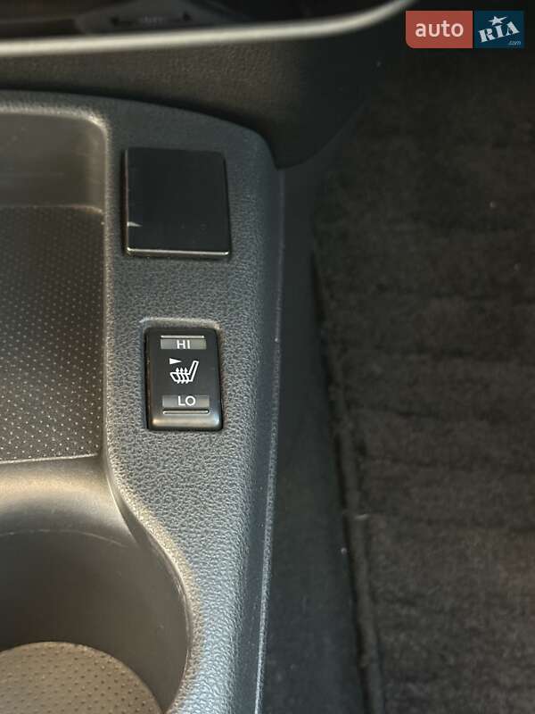 Хетчбек Nissan Leaf 2013 в Кропивницькому фото 32 Хетчбек Nissan Leaf 2013 в Кропивницькому