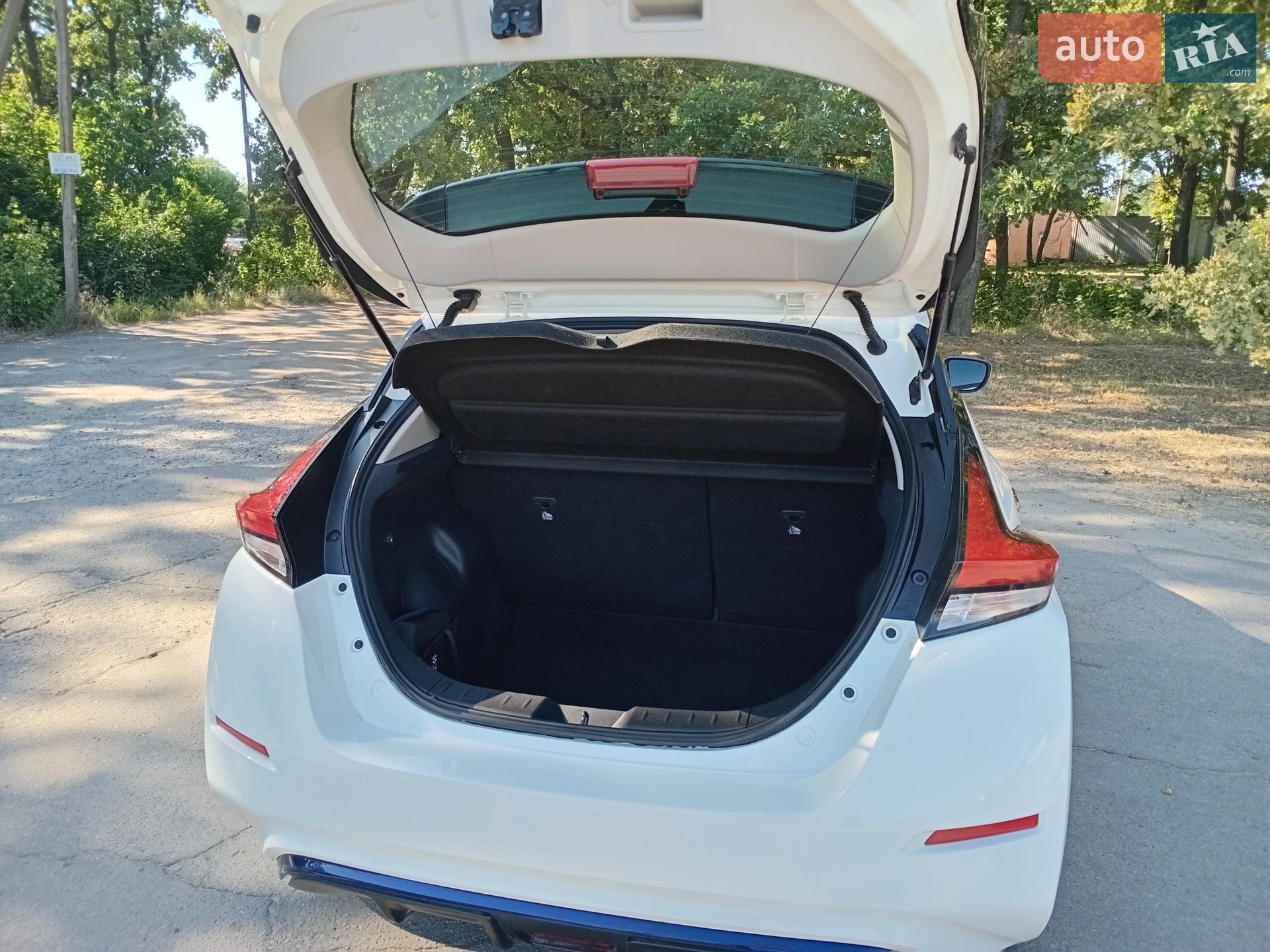 2022 Nissan Leaf - мініатюра 29