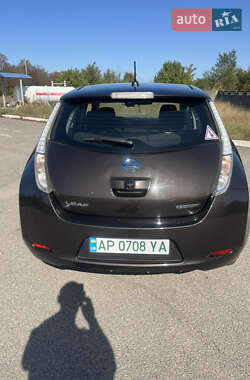 Хэтчбек Nissan Leaf 2016 в Запорожье