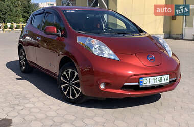 Хэтчбек Nissan Leaf 2015 в Львове