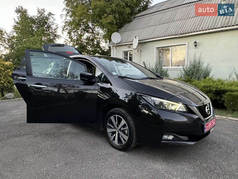 Хэтчбек Nissan Leaf 2022 в Харькове фото 15 Хэтчбек Nissan Leaf 2022 в Харькове