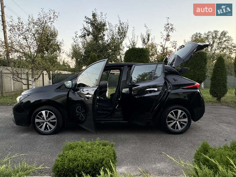 Хэтчбек Nissan Leaf 2022 в Харькове фото 22 Хэтчбек Nissan Leaf 2022 в Харькове