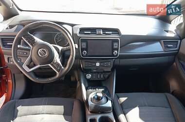 Хэтчбек Nissan Leaf 2021 в Тернополе