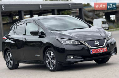 Хетчбек Nissan Leaf 2018 в Дрогобичі