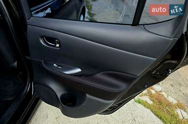 Хетчбек Nissan Leaf 2019 в Полтаві фото 48 Хетчбек Nissan Leaf 2019 в Полтаві