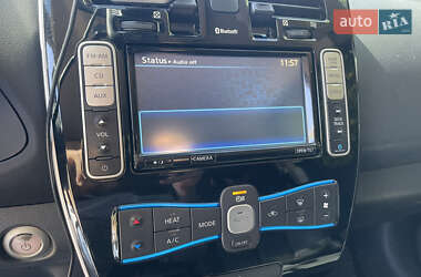 Хэтчбек Nissan Leaf 2014 в 