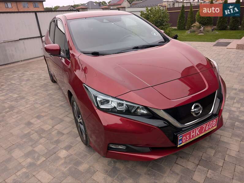 Хэтчбек Nissan Leaf 2018 в Виннице