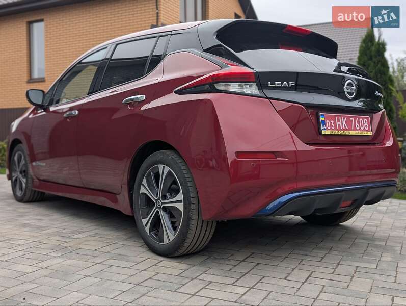 Хэтчбек Nissan Leaf 2018 в Виннице