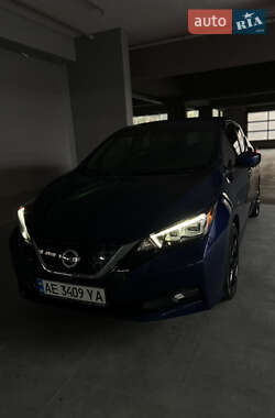 Хэтчбек Nissan Leaf 2020 в Днепре