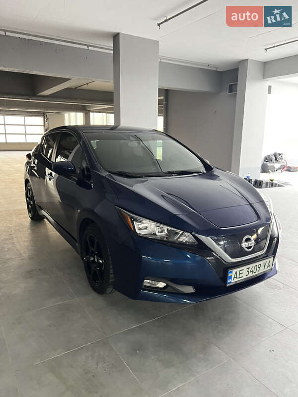 Хетчбек Nissan Leaf 2020 в Дніпрі фото 16 Хетчбек Nissan Leaf 2020 в Дніпрі