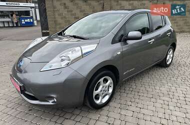 Хэтчбек Nissan Leaf 2015 в Луцке