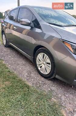 Хетчбек Nissan Leaf 2022 в Шаргороді