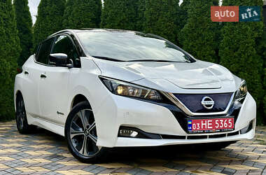 Хетчбек Nissan Leaf 2020 в Самборі