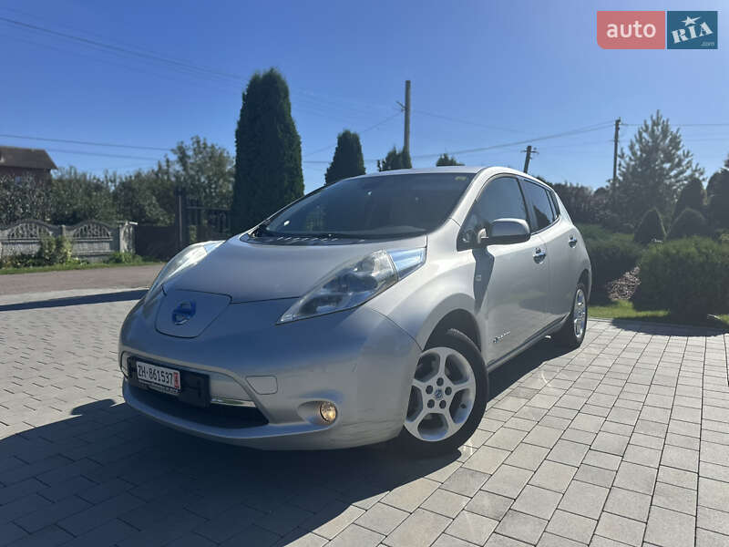 Nissan Leaf 2011
