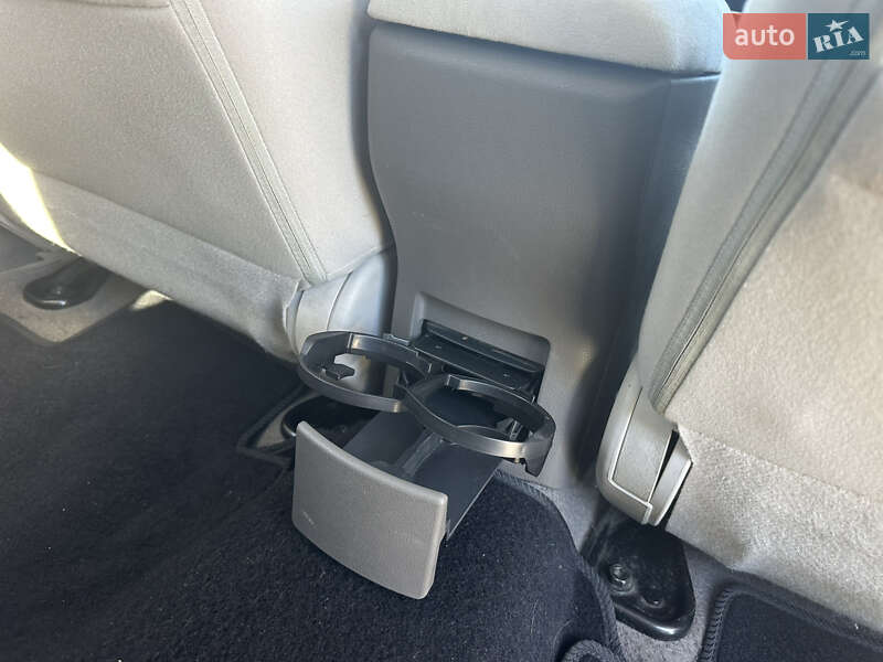 Хэтчбек Nissan Leaf 2011 в Луцке