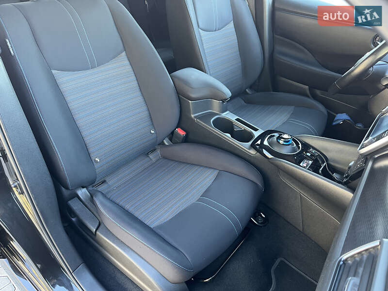 Хэтчбек Nissan Leaf 2019 в Владимире фото 43 Хэтчбек Nissan Leaf 2019 в Владимире