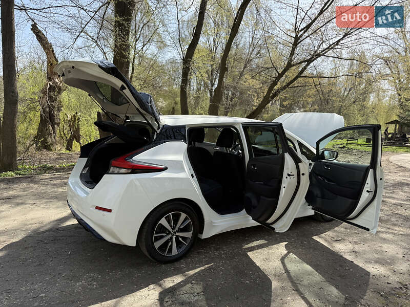 Хэтчбек Nissan Leaf 2018 в Теребовле фото 50 Хэтчбек Nissan Leaf 2018 в Теребовле