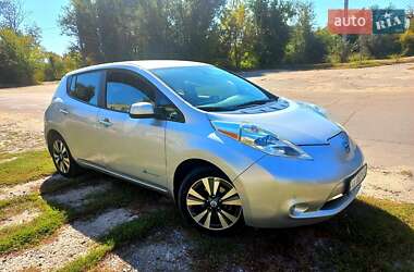Хэтчбек Nissan Leaf 2013 в Харькове