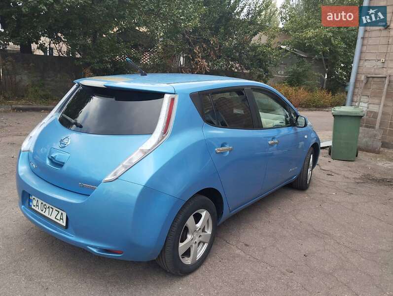 Хэтчбек Nissan Leaf 2012 в Черкассах фото 5 Хэтчбек Nissan Leaf 2012 в Черкассах