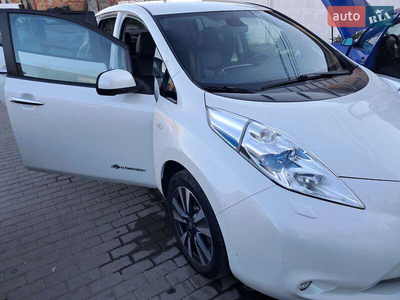 Хэтчбек Nissan Leaf 2017 в Черновцах фото 16 Хэтчбек Nissan Leaf 2017 в Черновцах